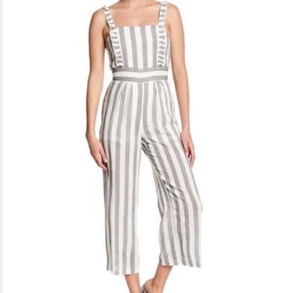 NWT Grey and White Romper from Nordstrom - Picture 2 of 8